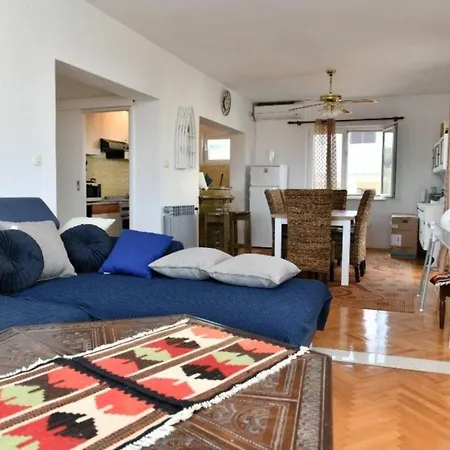 Apartment Val Supetar